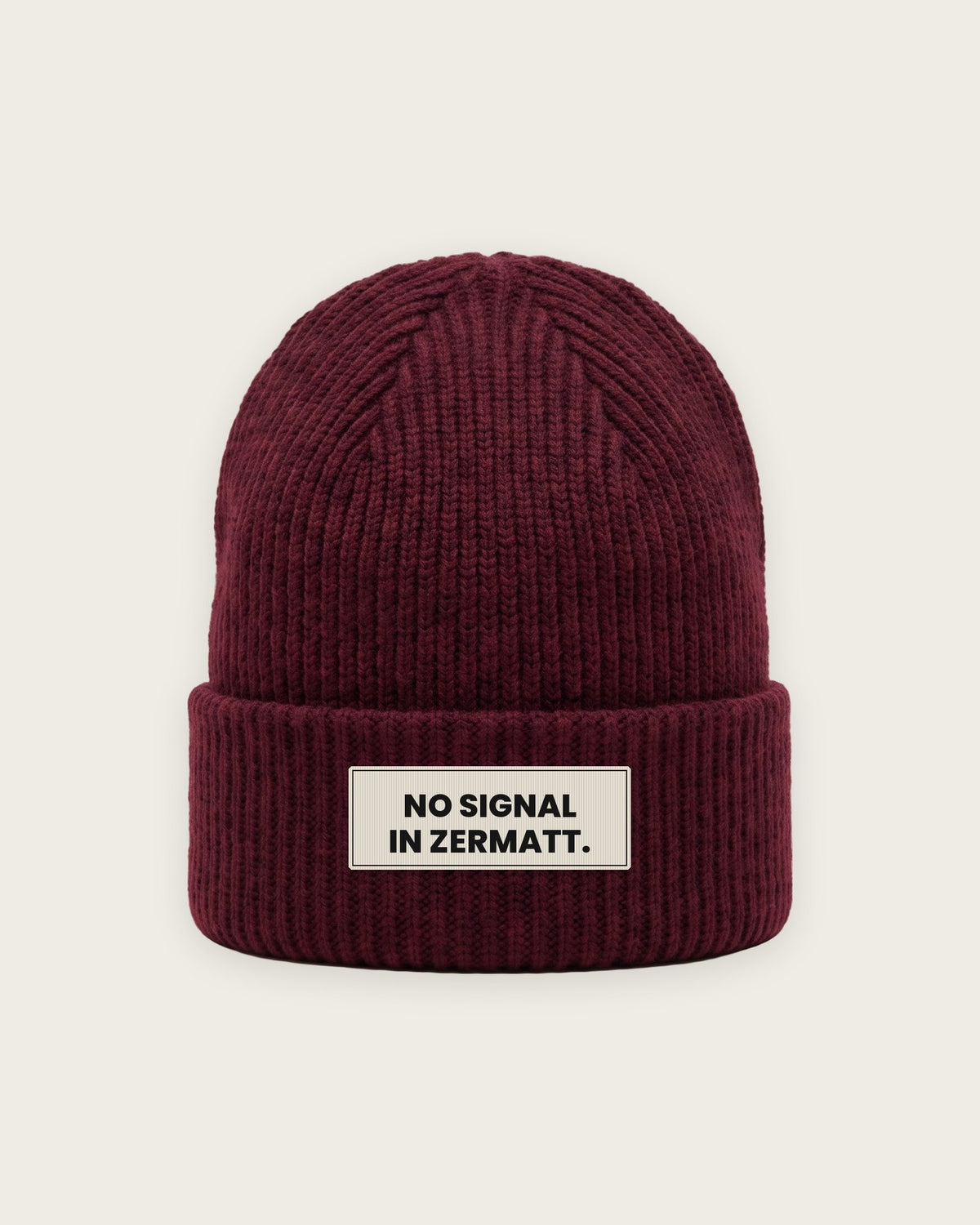 Gorro Canelado “No Signal in Zermatt” — Bordô