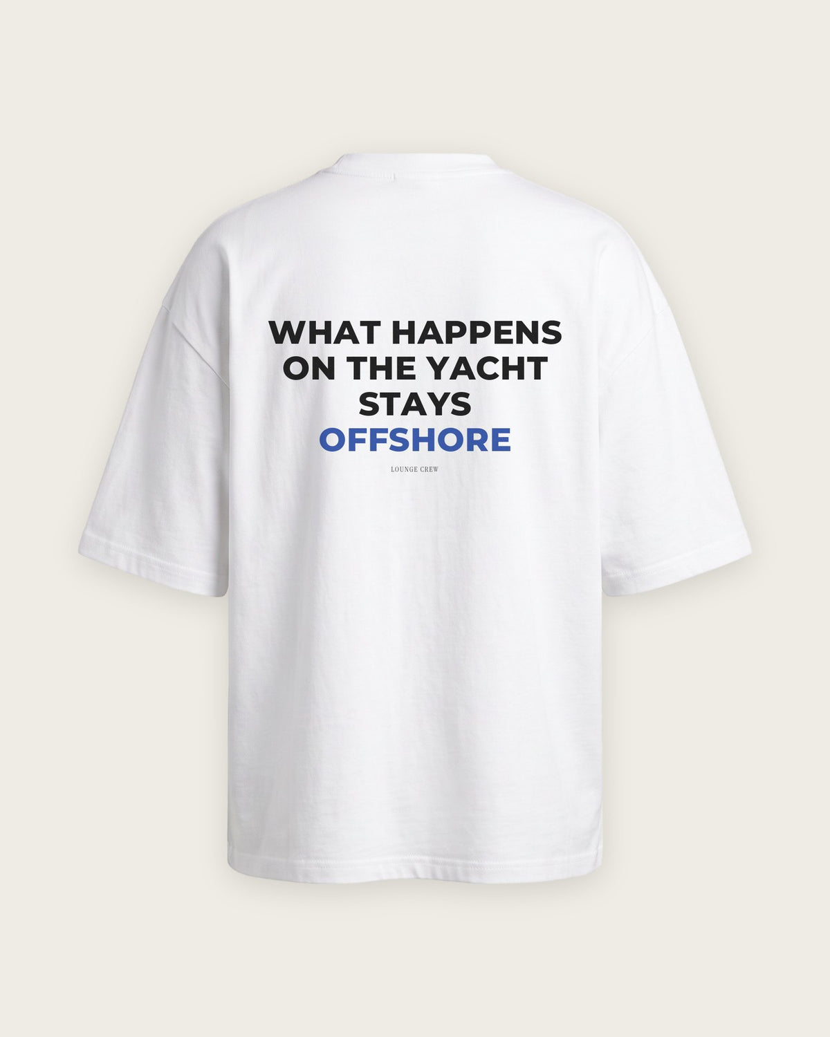 Camiseta Oversized “What Happens on the Yacht” — Branco