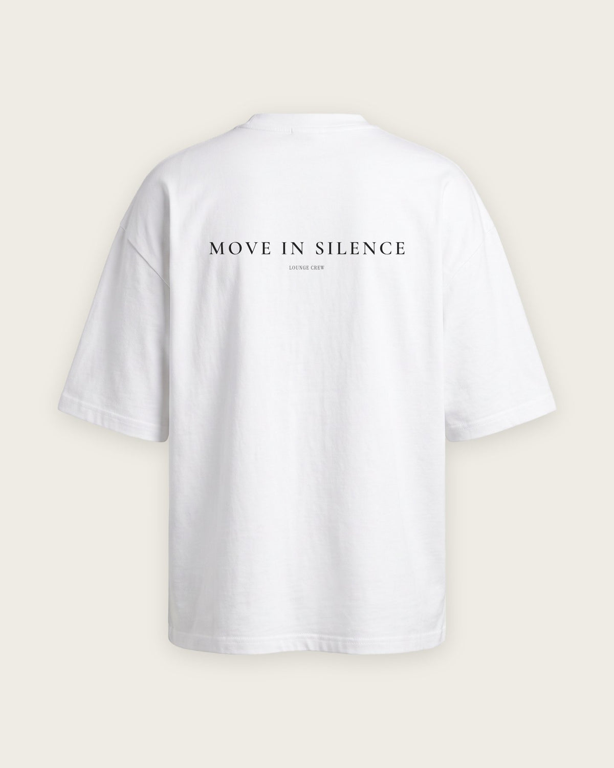 Camiseta Oversized “Move in Silence” — Branco