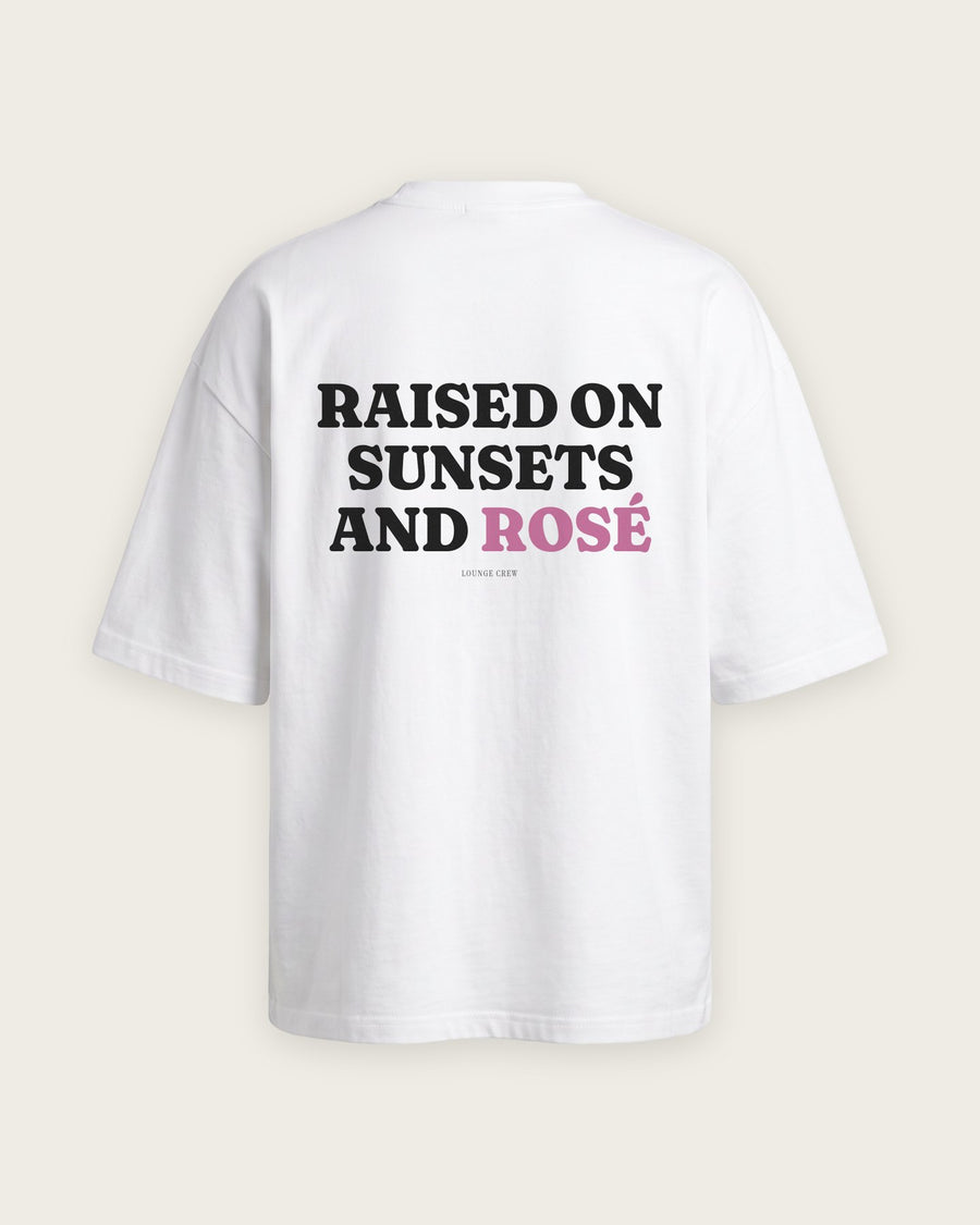Camiseta Oversized “Raised on Sunsets and Rosé”