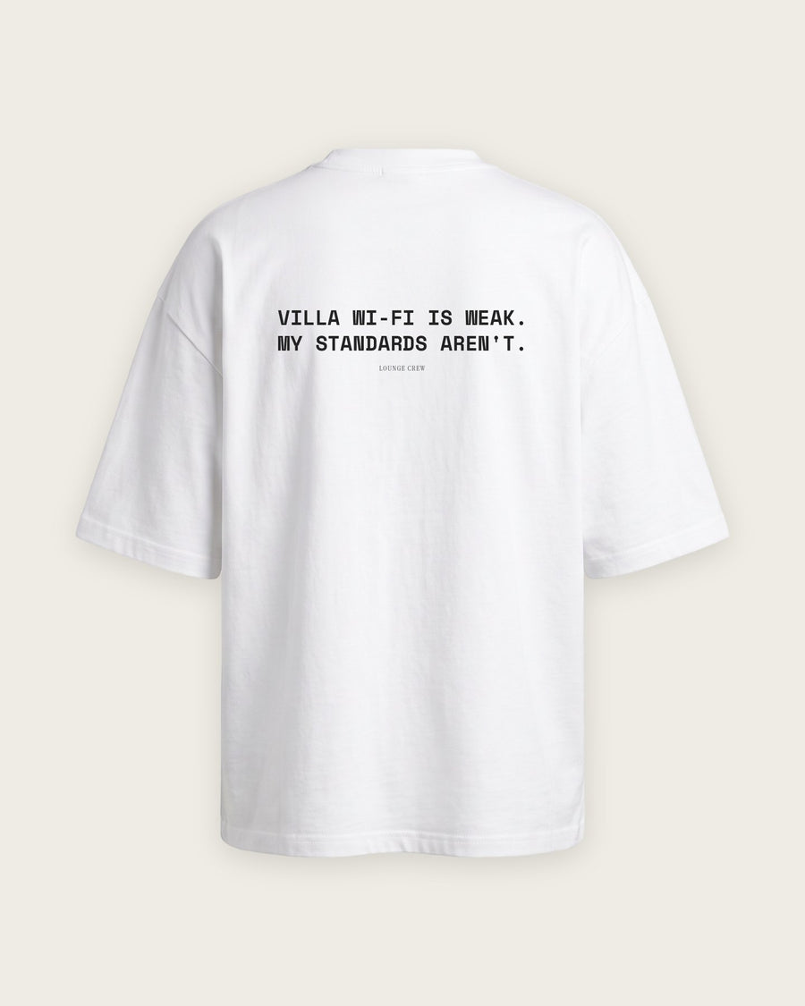 Camiseta Oversized “Villa Wi-Fi Is Weak, My Standards Aren't”