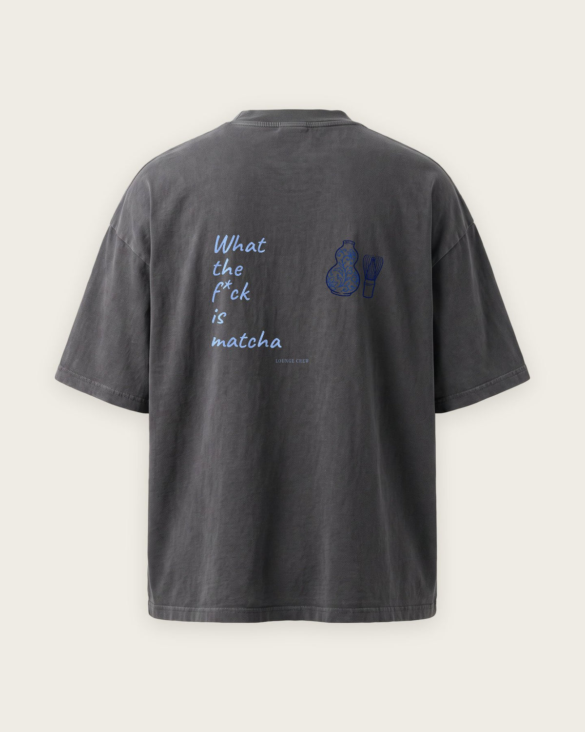 Camiseta Oversized “What the F*ck Is Matcha” — Cinza Estonado