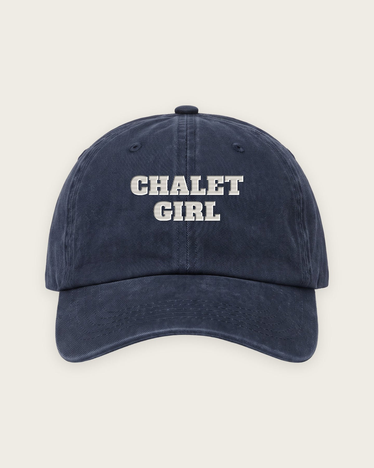 Boné Dad Hat “Chalet Girl” — Marinho