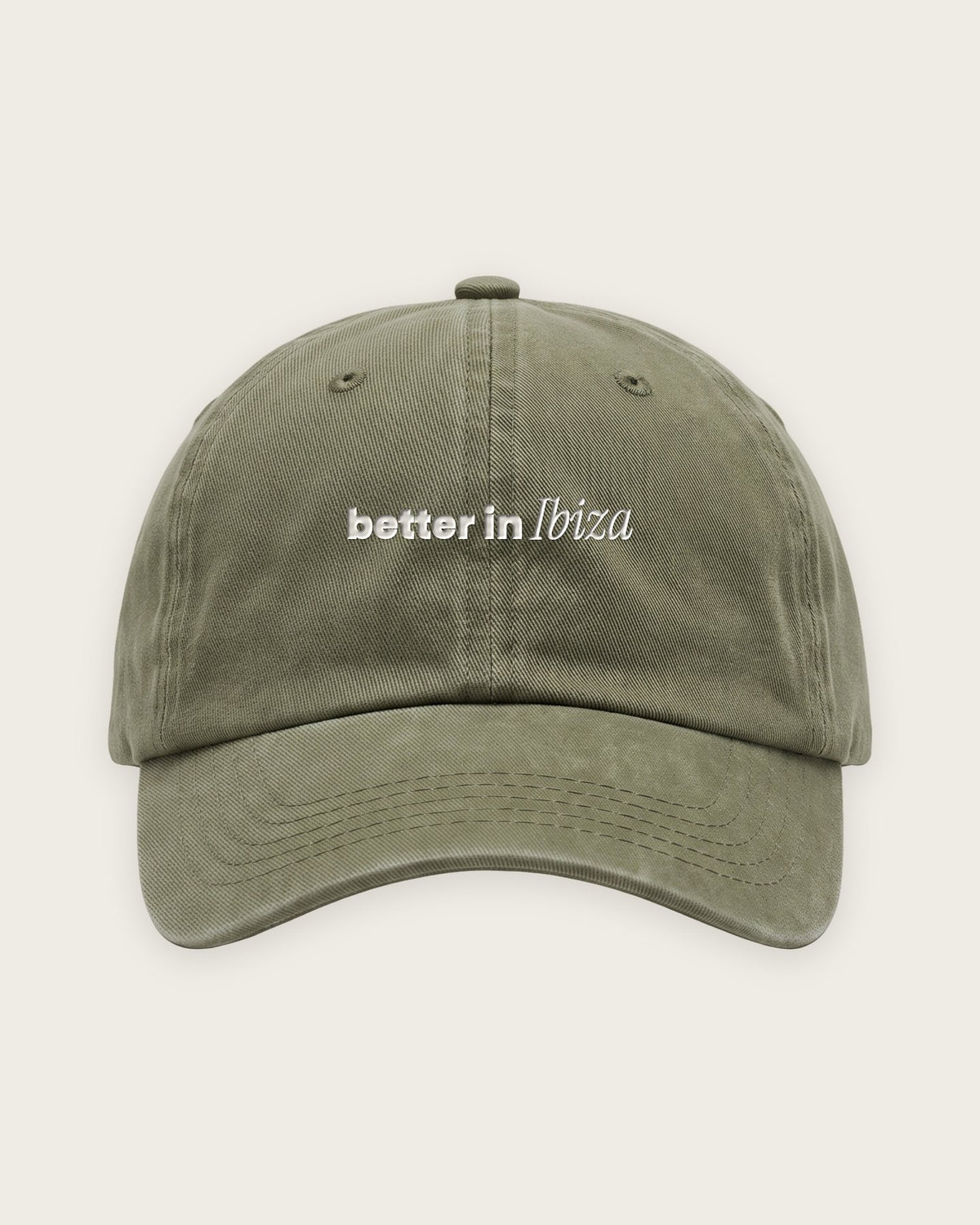 Boné Dad Hat “Better in Ibiza” — Verde Musgo