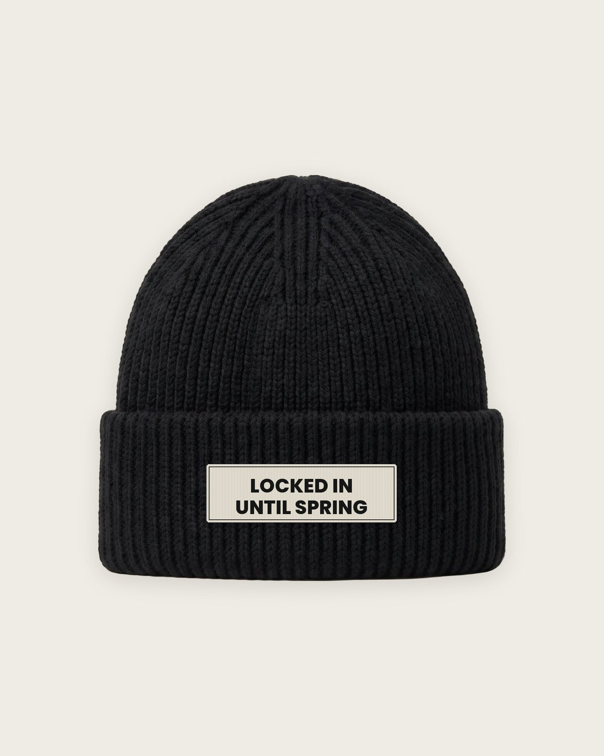 Gorro Canelado “Locked In Until Spring” — Preto