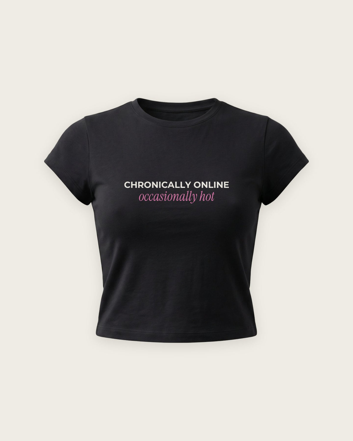 Baby Tee “Chronically Online, Occasionally Hot” — Preto
